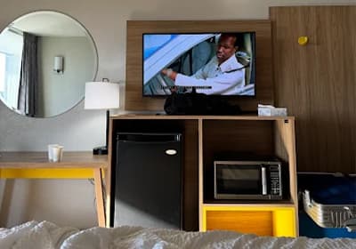 SAFAR  luxurious guest room with premium amenities