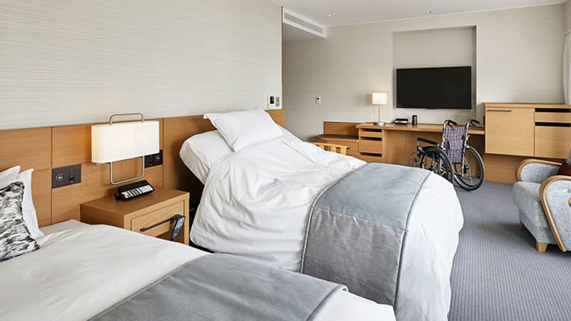 Mobility Accessible Room - Image 1